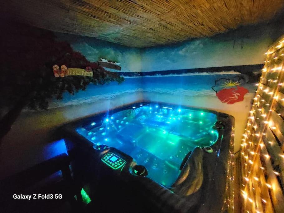 Studio Avec Terrasse Et Jacuzzi Valbonne Exterior foto